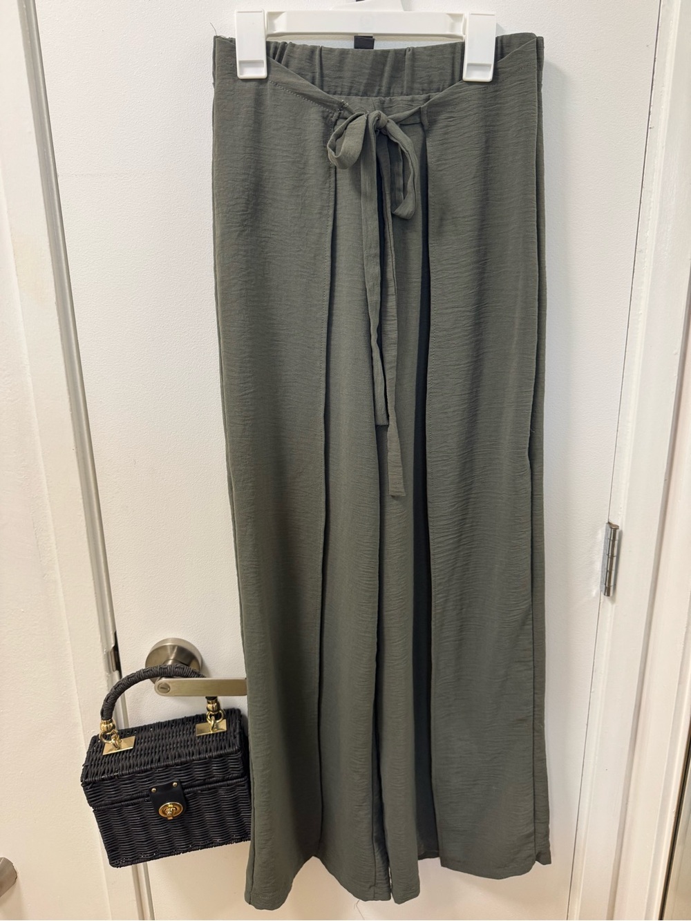 Zara Boho Chic Olive Green Wide-Leg Tie-Waist Pants